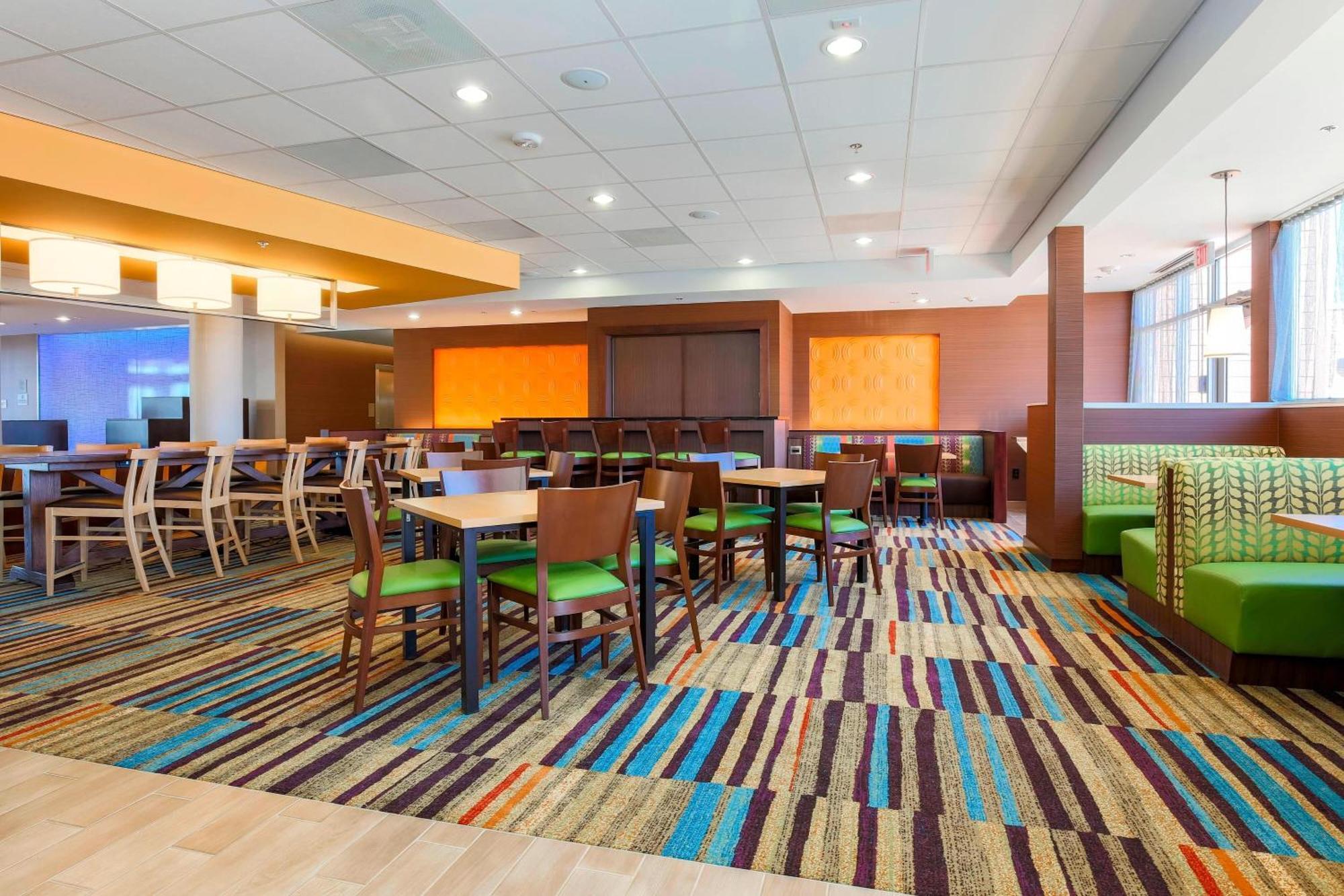 Fairfield Inn & Suites By Marriott Pleasanton Luaran gambar