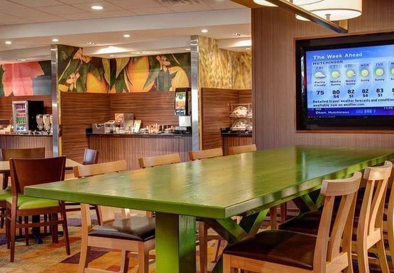 Fairfield Inn & Suites By Marriott Pleasanton Luaran gambar